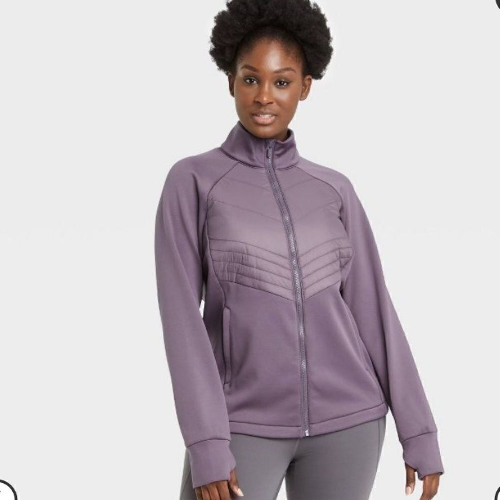 All in motion Hybrid Puffer Jacket Purple